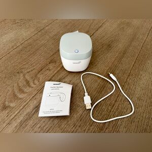 Like New! GROWNSY MiniPure UV Pacifier Sanitizer!